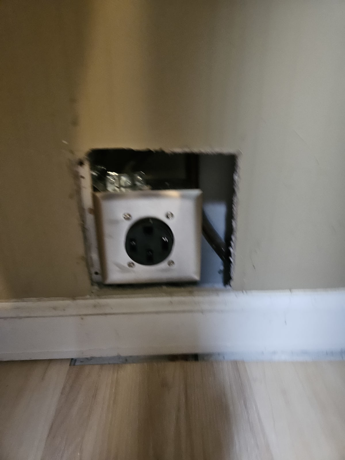 Circuit Breakers project photo in Shelby Township